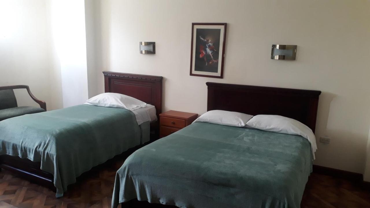 El Cardenal Hotel Loja Bagian luar foto